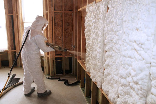 Spray foam loose-fill insulation