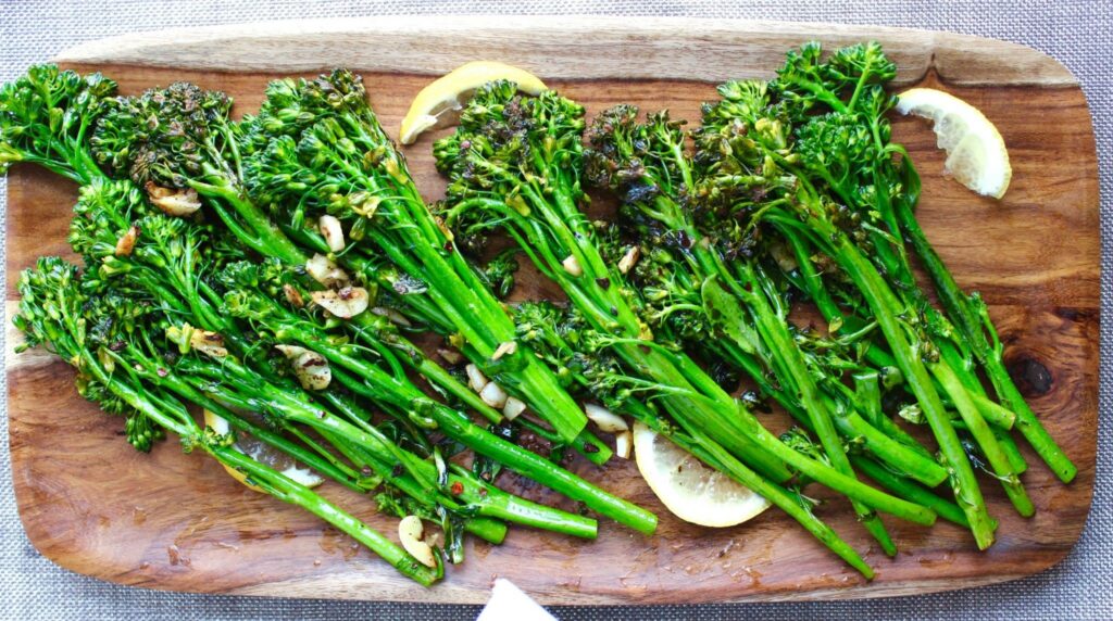 garlic broccolini