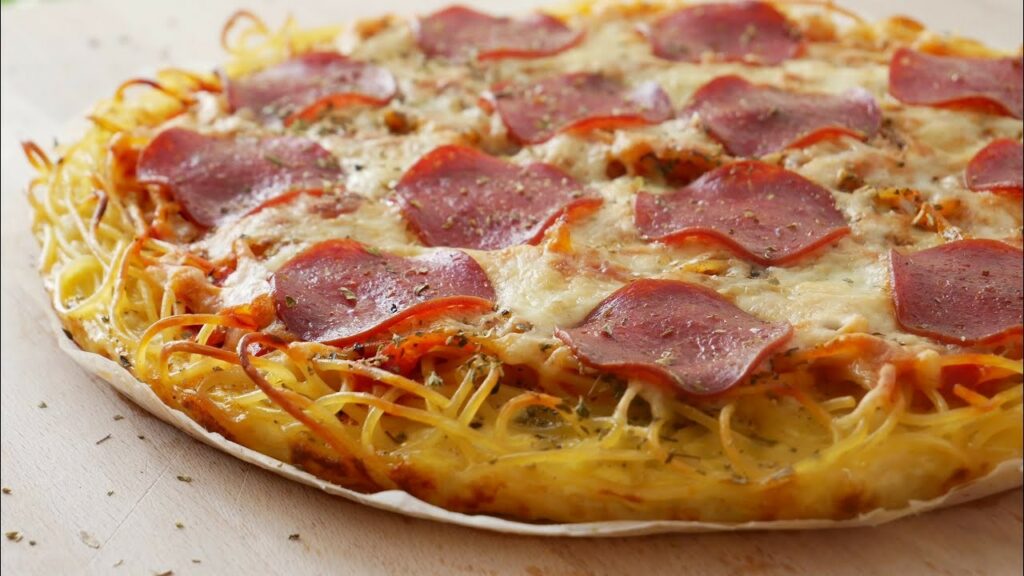 Pasta pizza
